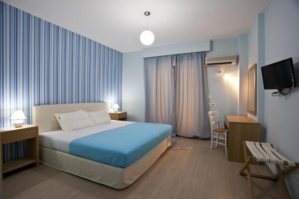 Valente Perlia Rooms Poros Town Exteriör bild