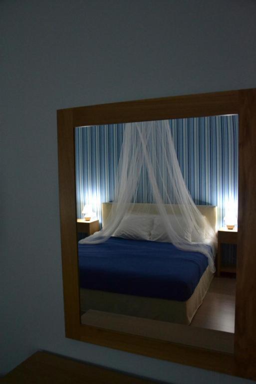 Valente Perlia Rooms Poros Town Exteriör bild