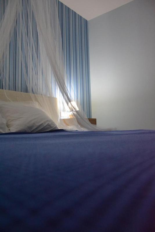 Valente Perlia Rooms Poros Town Exteriör bild